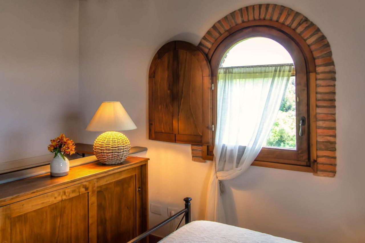 Villa Lionella Country Resort Montaione Bagian luar foto